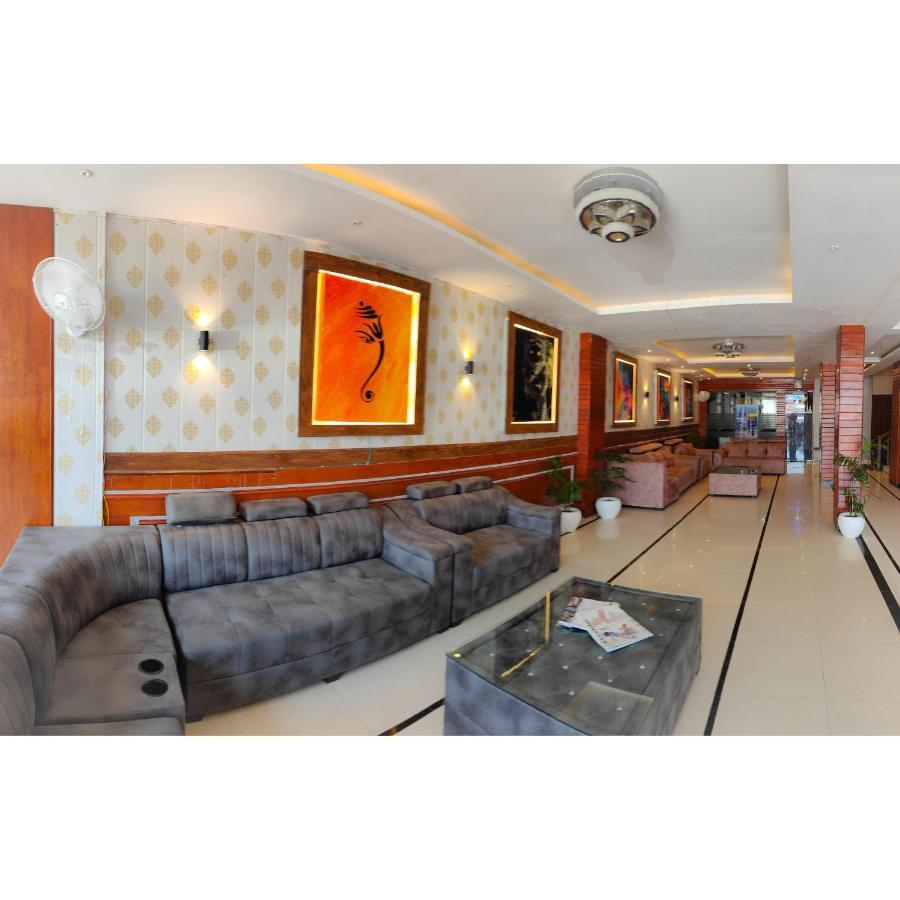 The Royal Bhumesh Otel Katra  Dış mekan fotoğraf